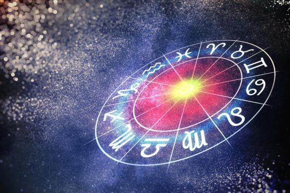 Astrologia - esoterismo * prima domanda gratuita